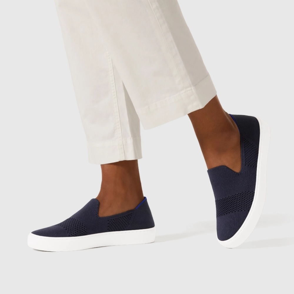 Rothy's navy flats size 9